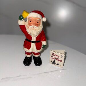vintage Santa Claus salt and pepper shakers